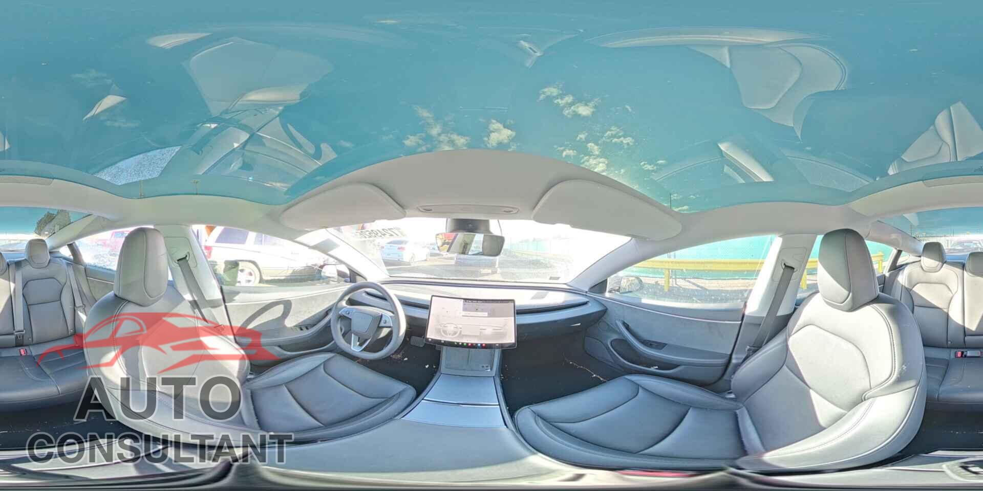 TESLA MODEL 3 2025 - 5YJ3E1EB0SF940754