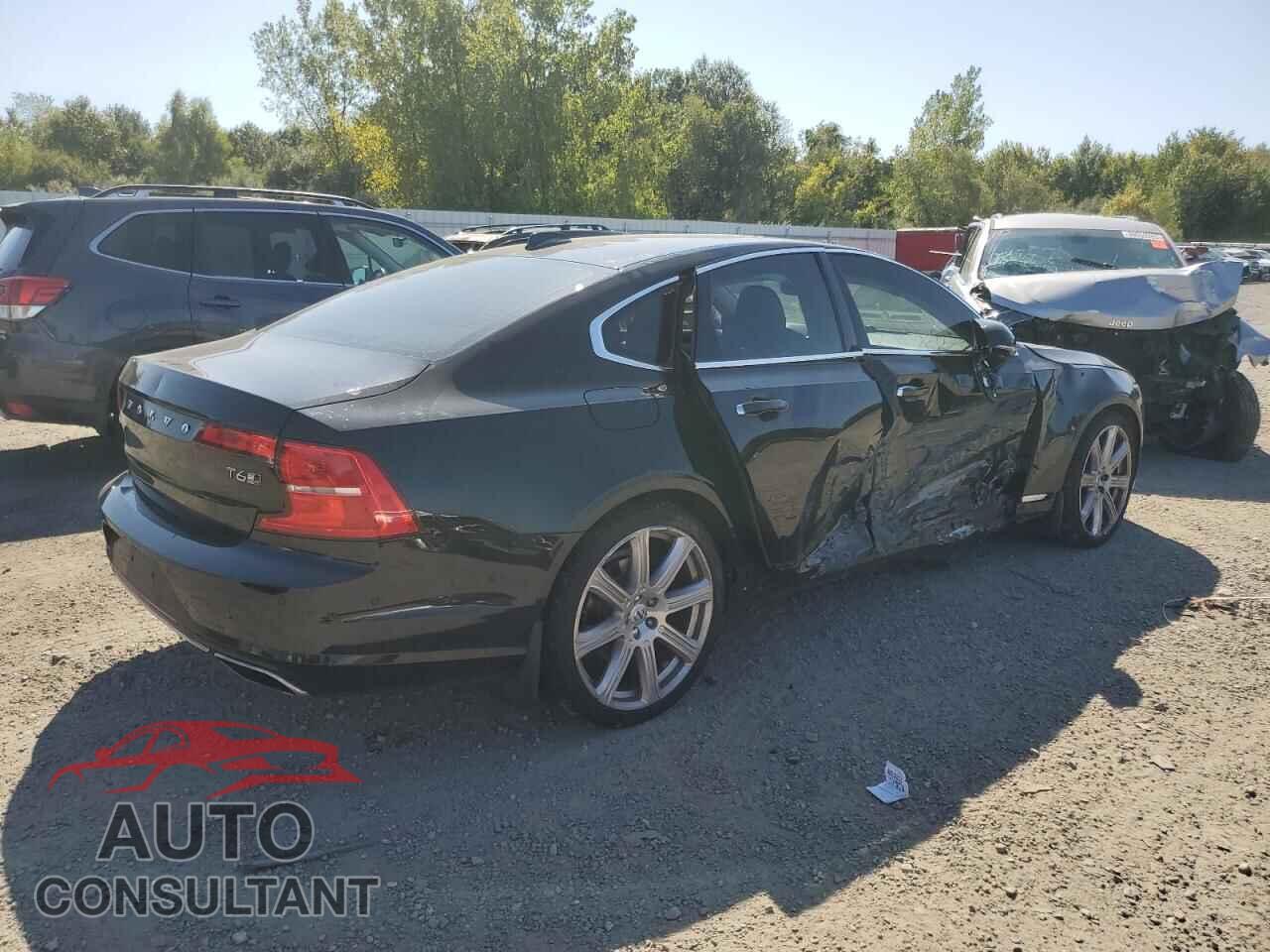 VOLVO S90 2017 - YV1A22ML2H1003173