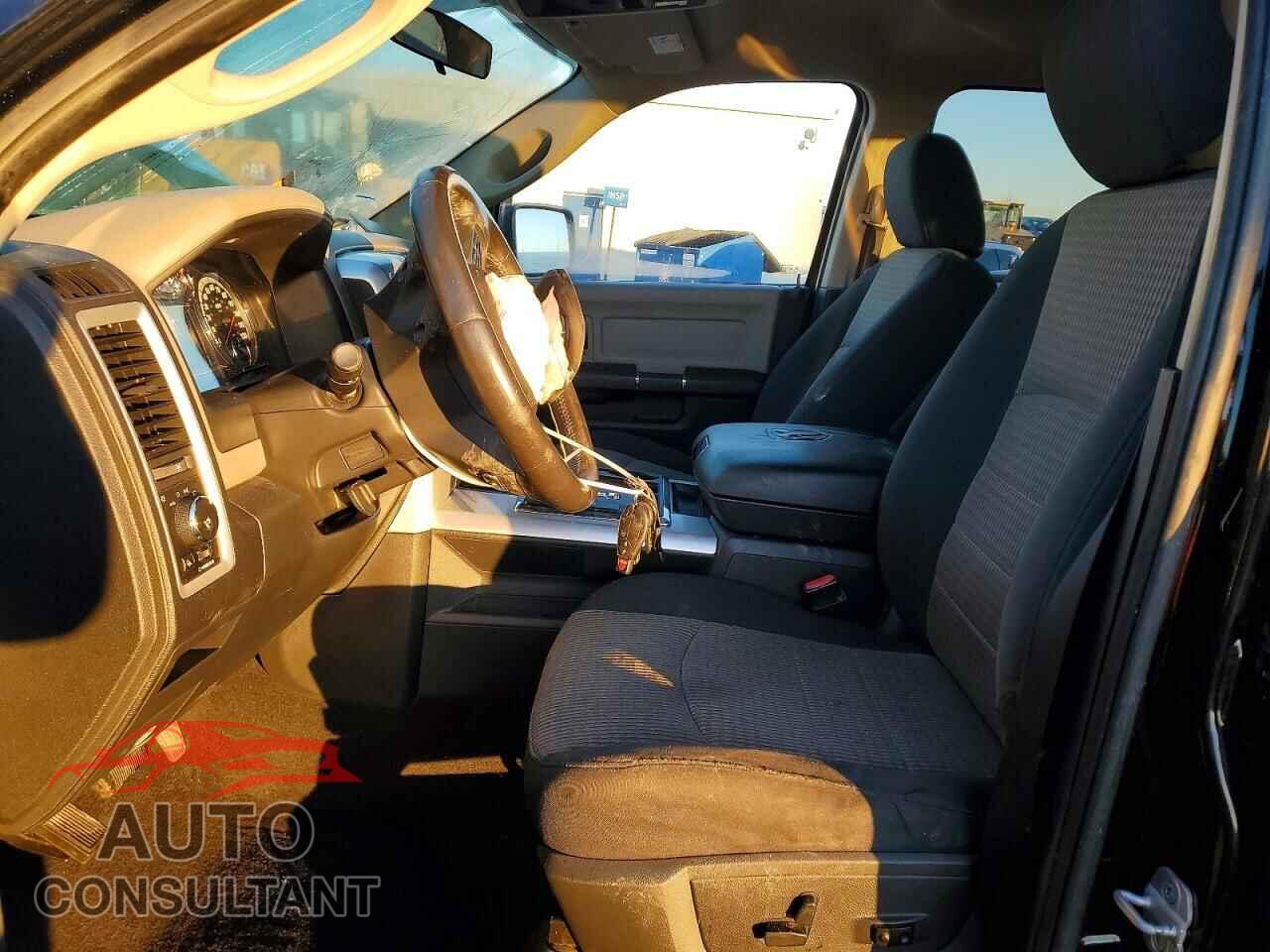 DODGE RAM 1500 2012 - 1C6RD7GTXCS328112