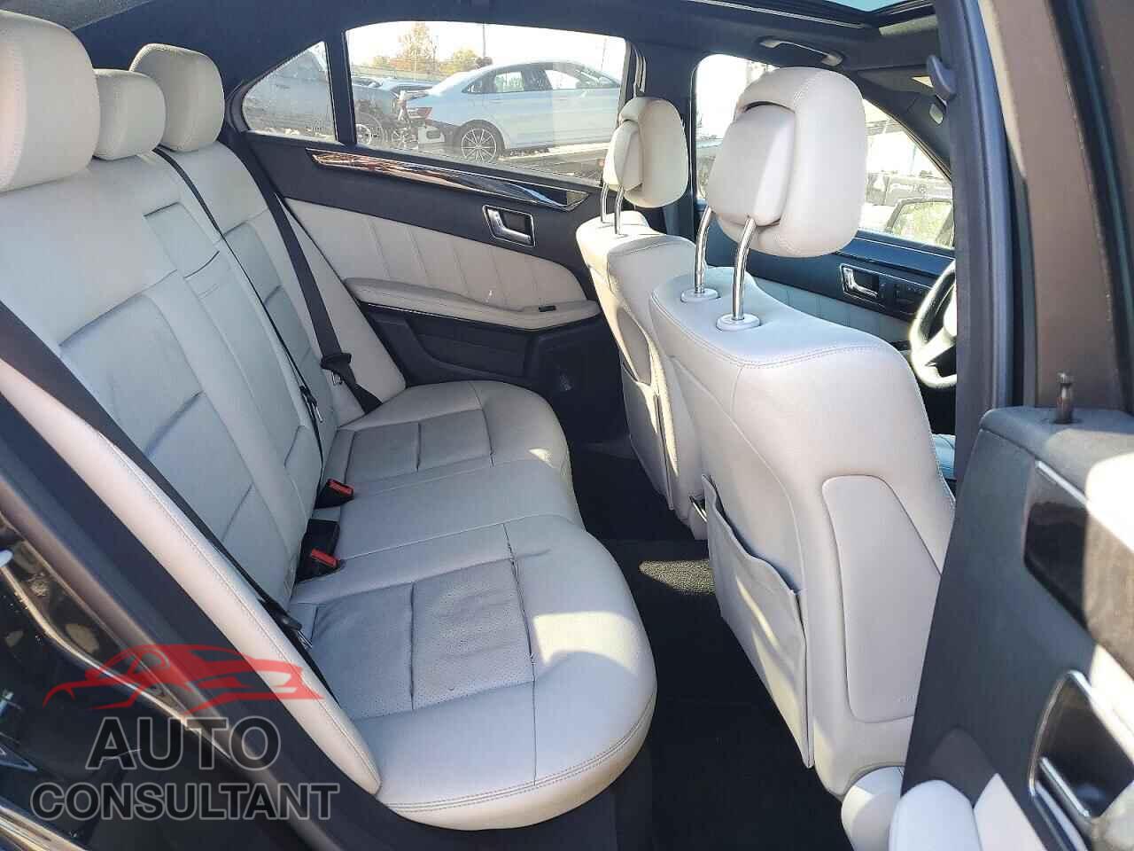 MERCEDES-BENZ E-CLASS 2011 - WDDHF8HB0BA365691