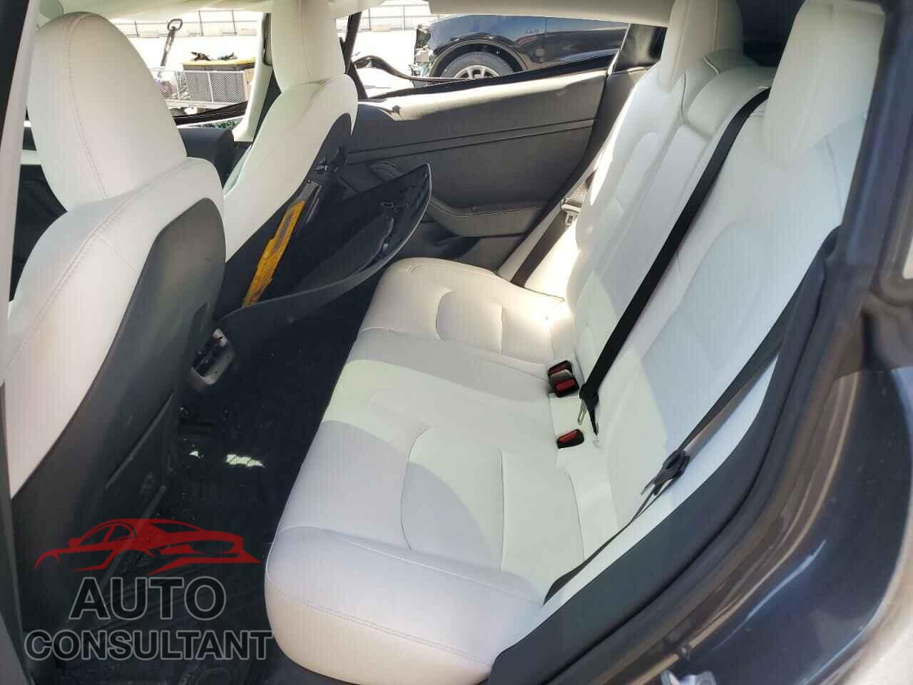 TESLA MODEL 3 2023 - 5YJ3E1EA5PF712375