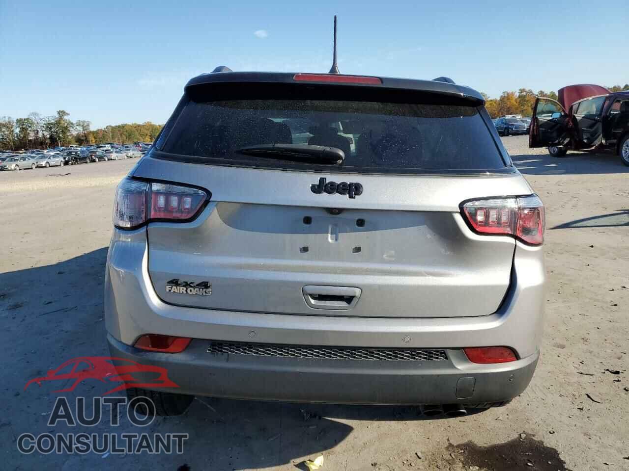 JEEP COMPASS 2019 - 3C4NJDBB9KT599673