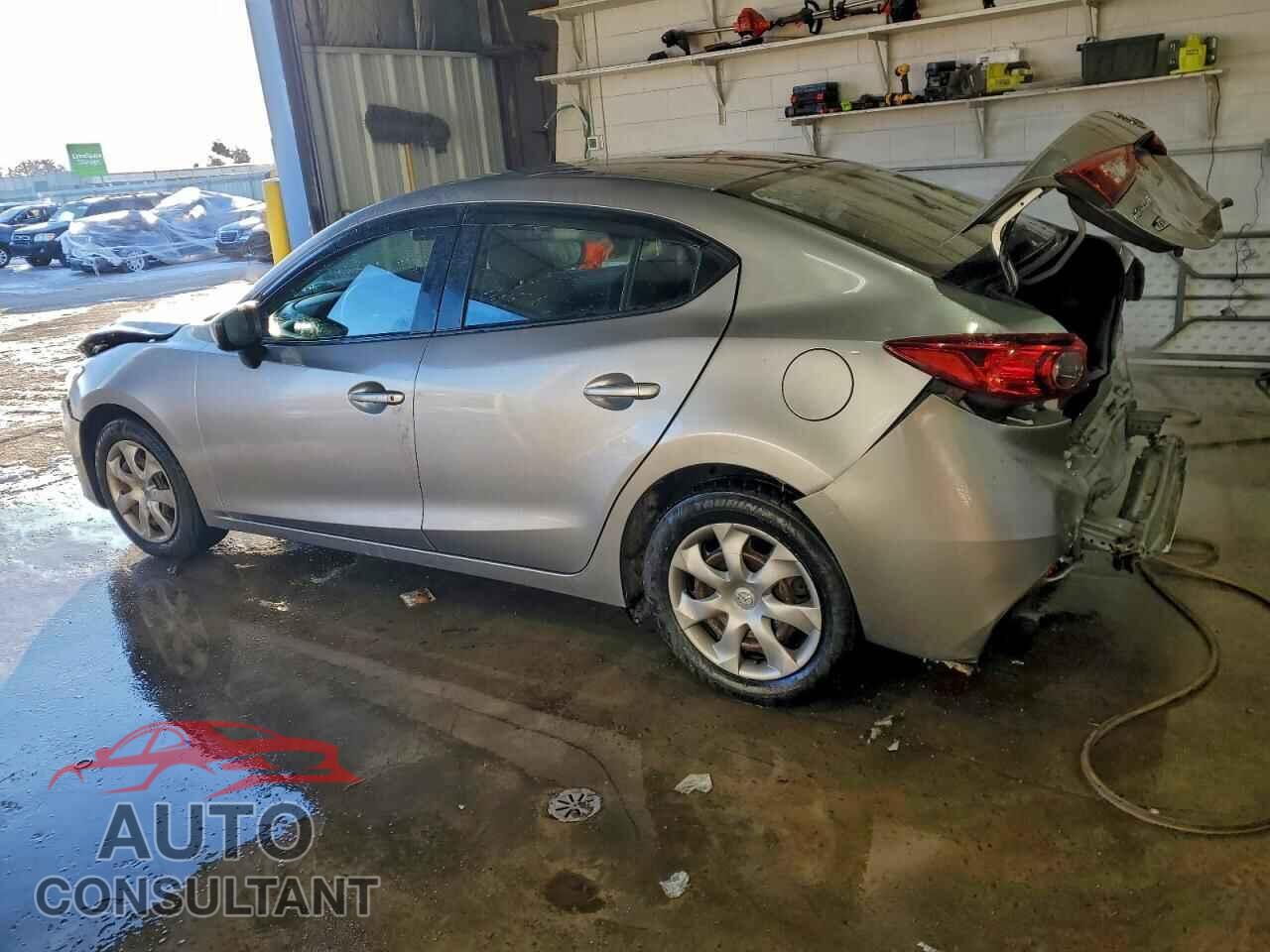 MAZDA 3 2014 - JM1BM1U77E1188074