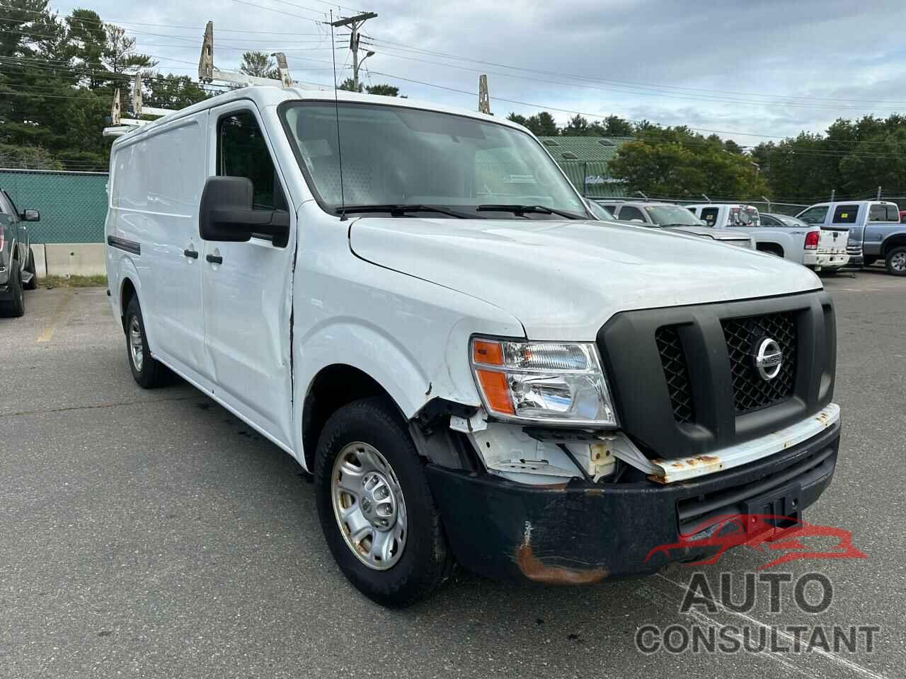 NISSAN NV 2018 - 1N6BF0KM8JN817094