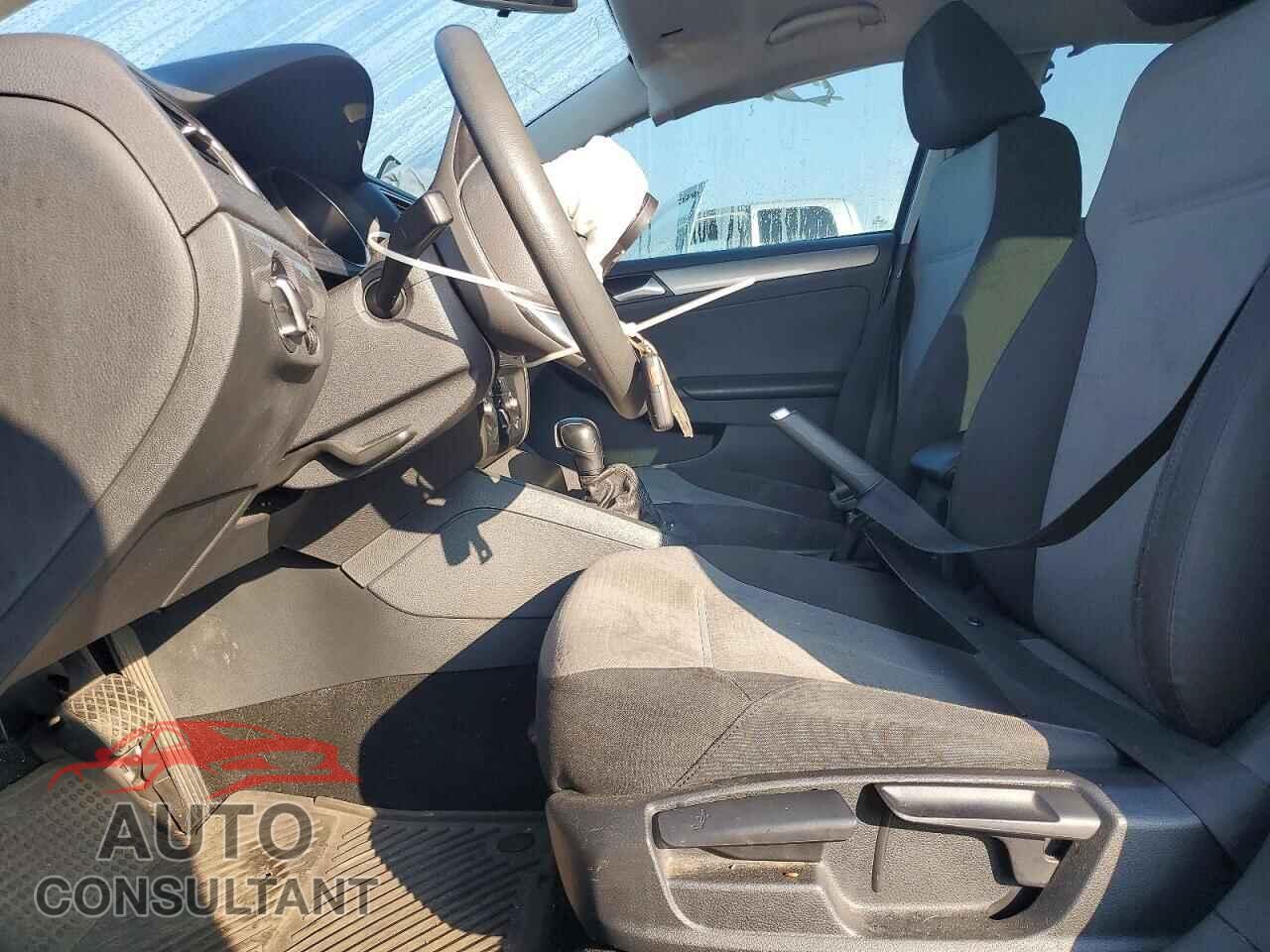 VOLKSWAGEN JETTA 2017 - 3VW2B7AJ2HM337892