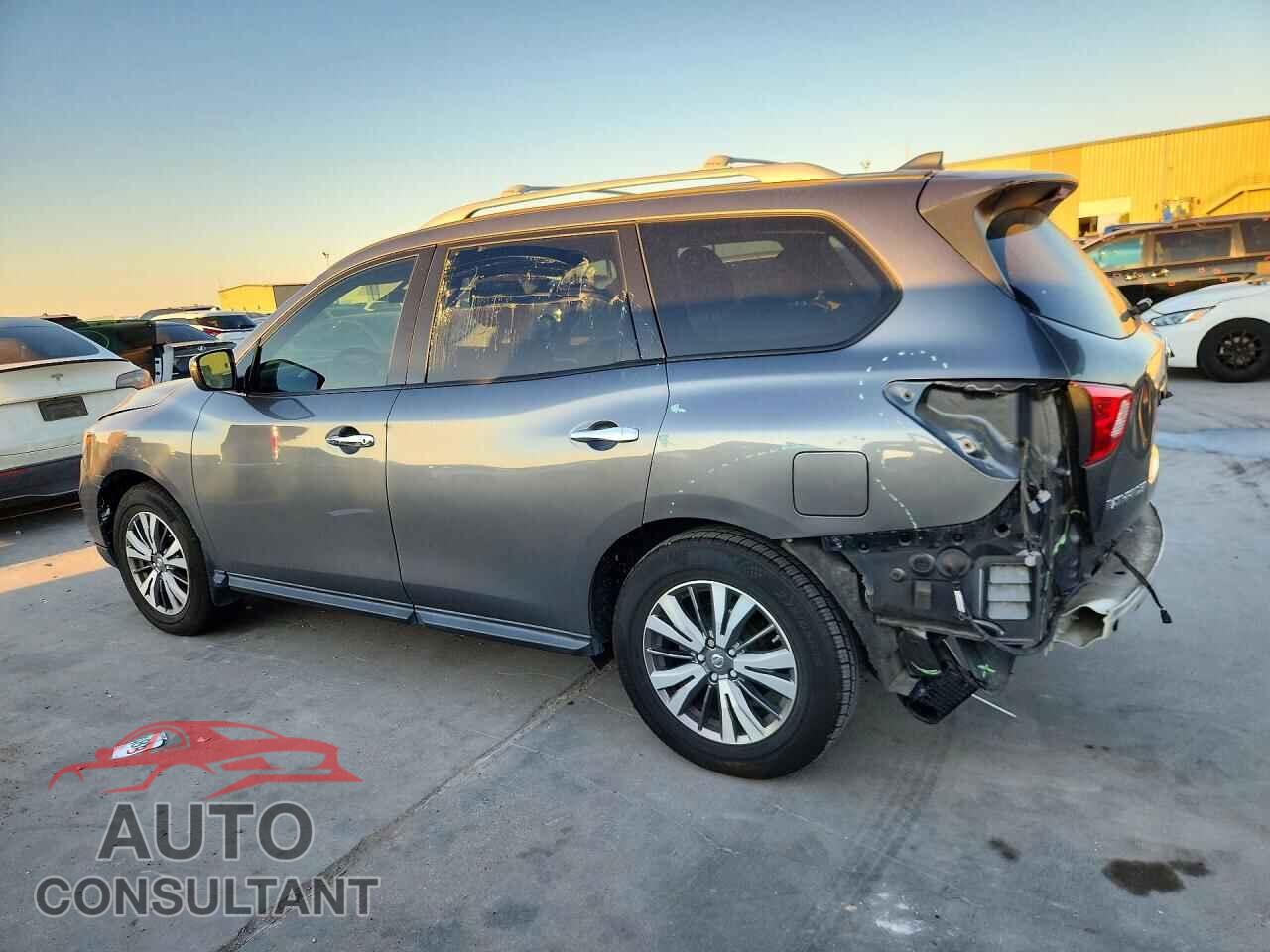 NISSAN PATHFINDER 2019 - 5N1DR2MN1KC598444