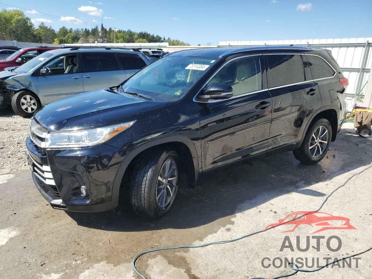 TOYOTA HIGHLANDER 2018 - 5TDJZRFH6JS832940