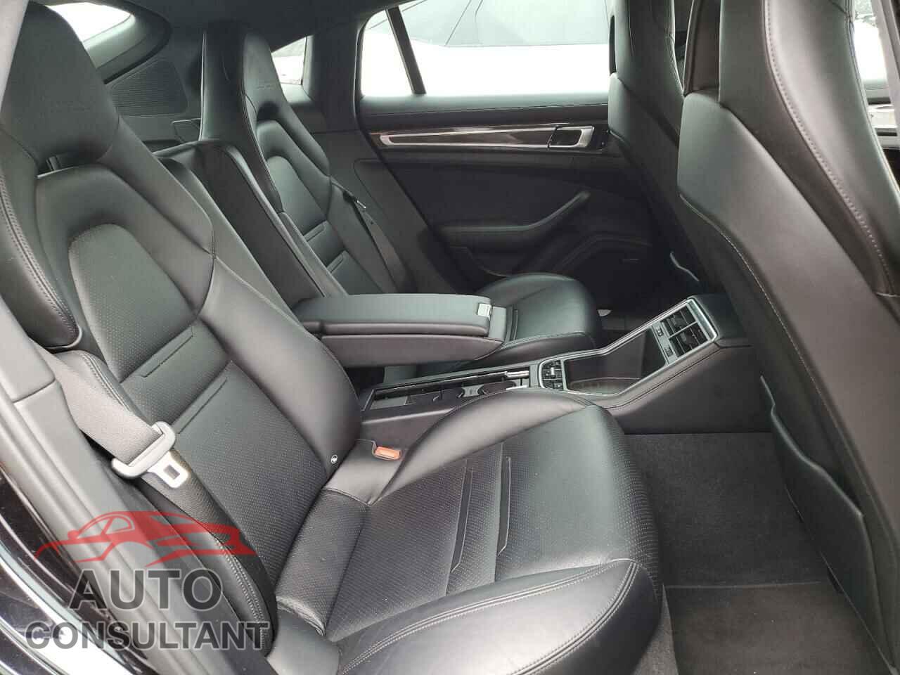 PORSCHE PANAMERA 2017 - WP0AF2A79HL150774