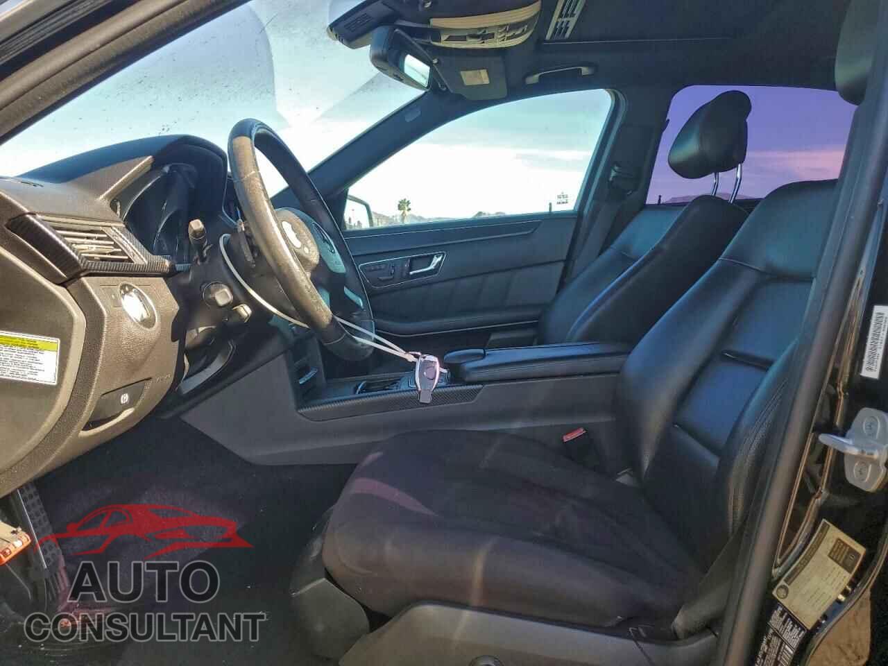 MERCEDES-BENZ E-CLASS 2011 - WDDHF5GB7BA367812