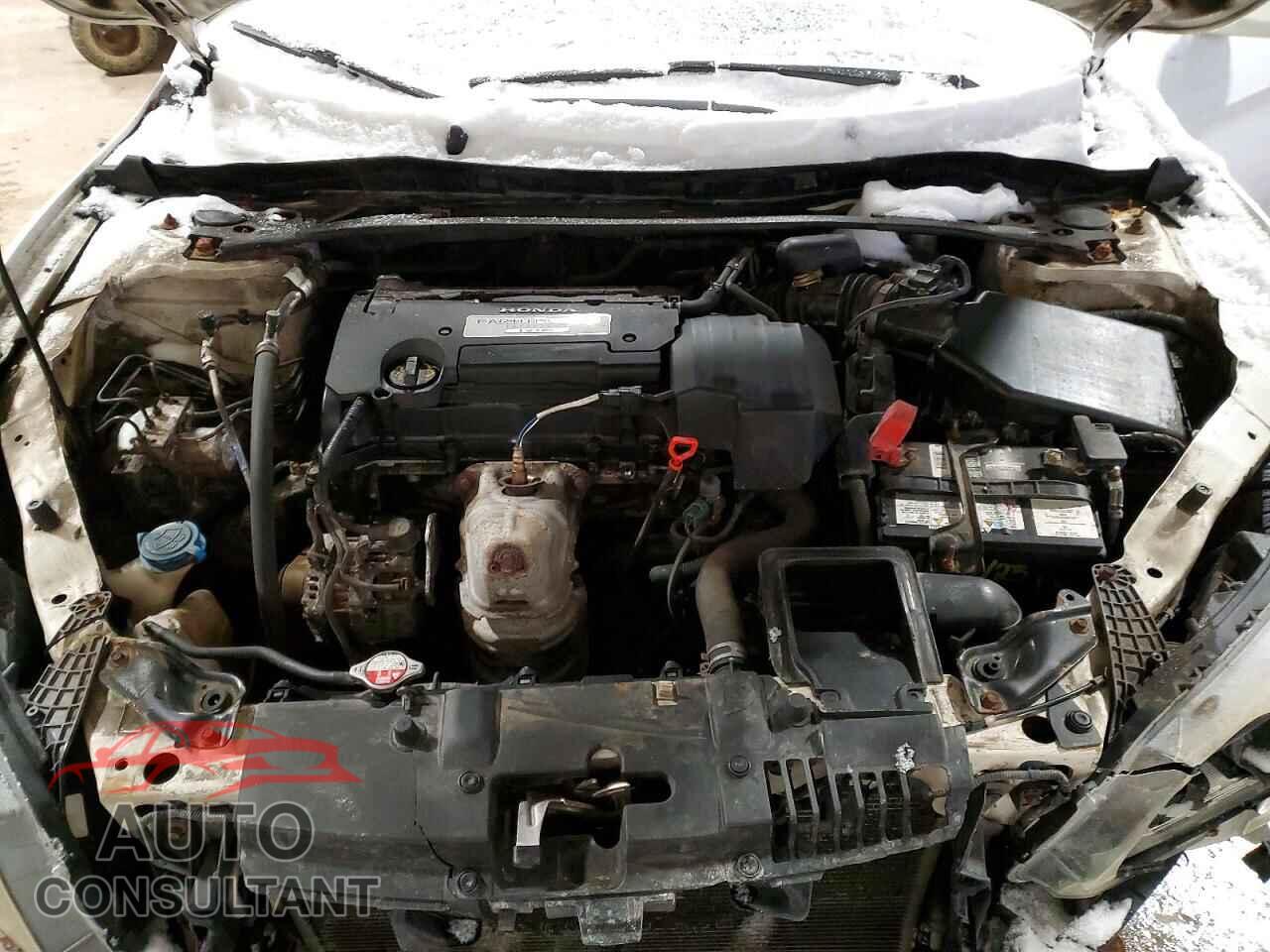 HONDA ACCORD 2013 - 1HGCR2F85DA802704