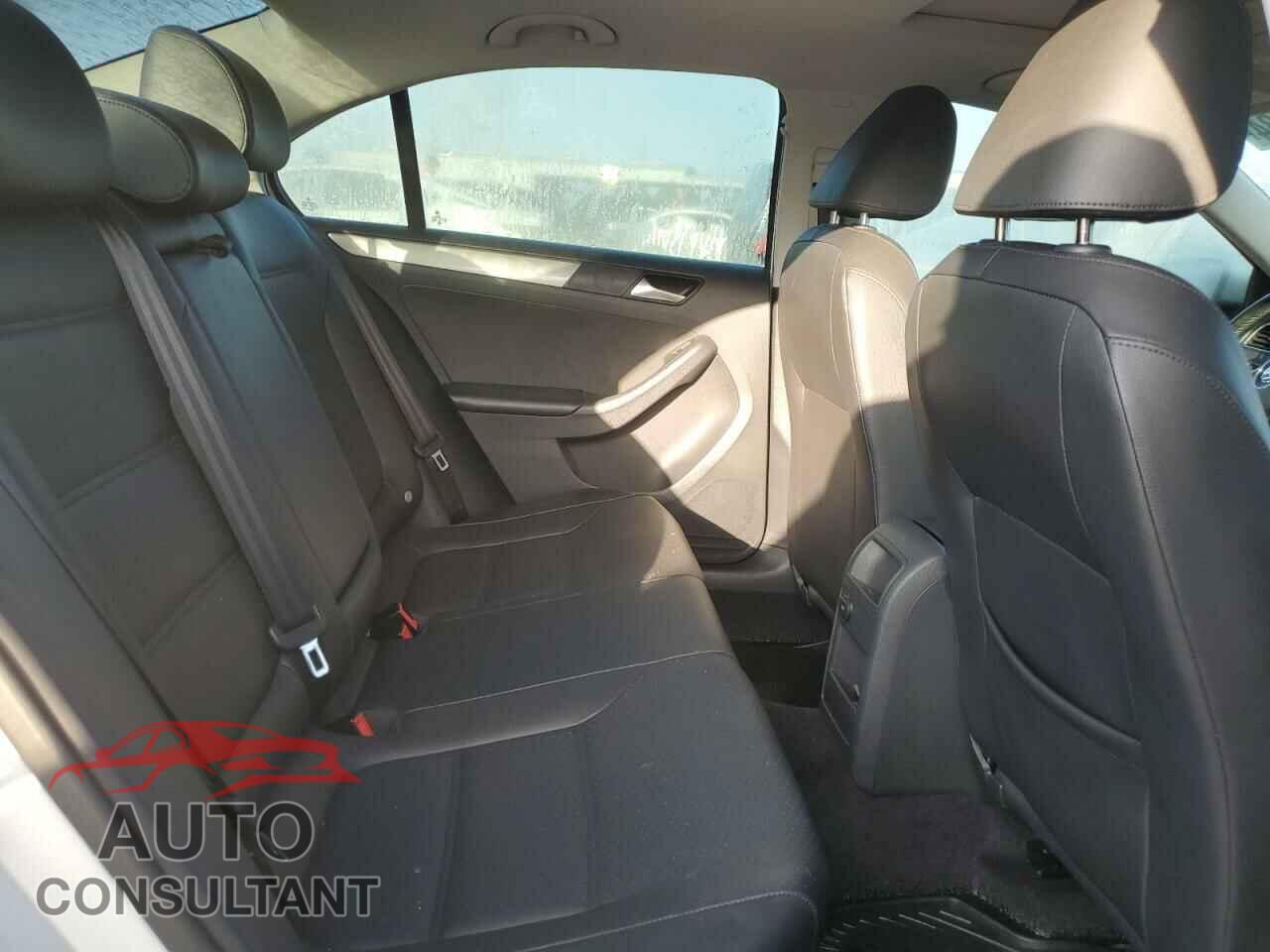 VOLKSWAGEN JETTA 2017 - 3VWDB7AJ6HM401179
