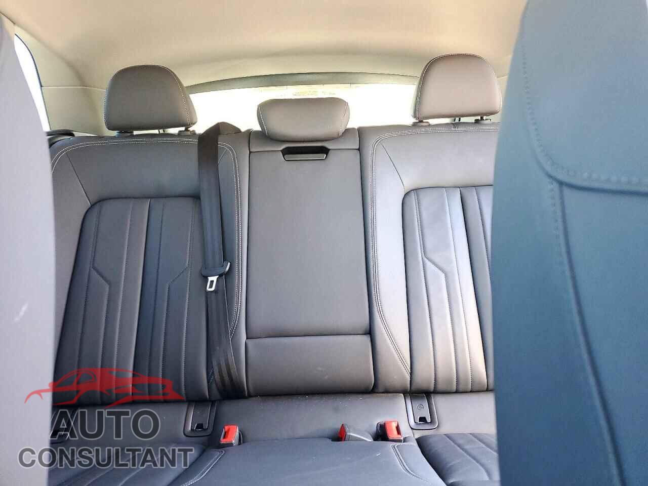 AUDI E-TRON 2021 - WA1AAAGE2MB013748