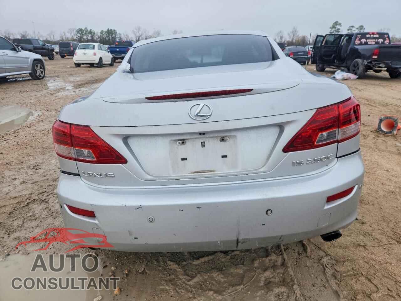 LEXUS IS 250C 2010 - JTHFF2C20A2502481
