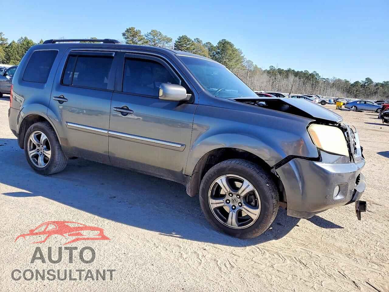 HONDA PILOT 2010 - 5FNYF3H95AB008975