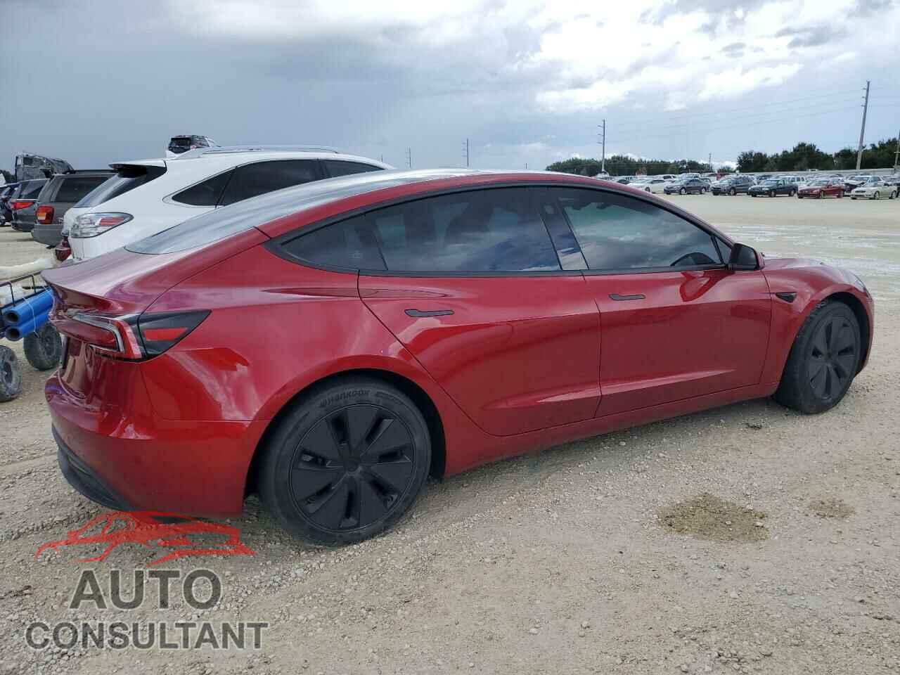 TESLA MODEL 3 2024 - 5YJ3E1EA5RF731494