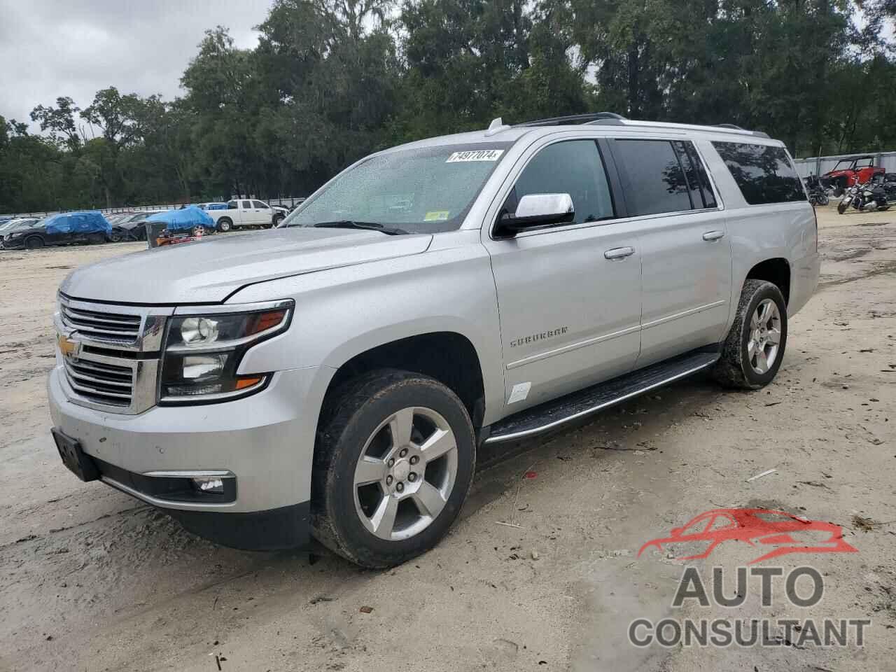 CHEVROLET SUBURBAN 2017 - 1GNSKJKC9HR240548