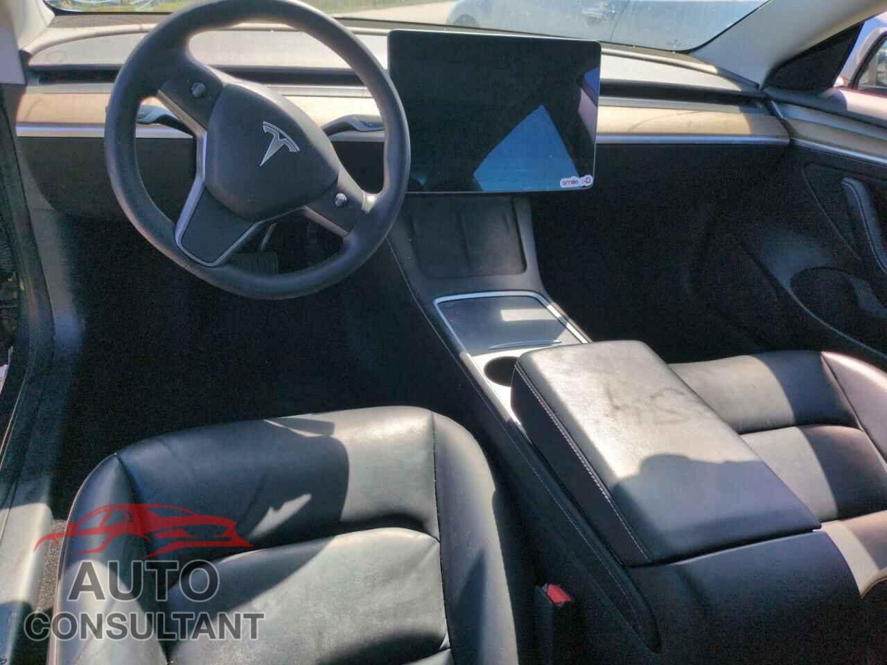 TESLA MODEL 3 2021 - 5YJ3E1EA8MF093475