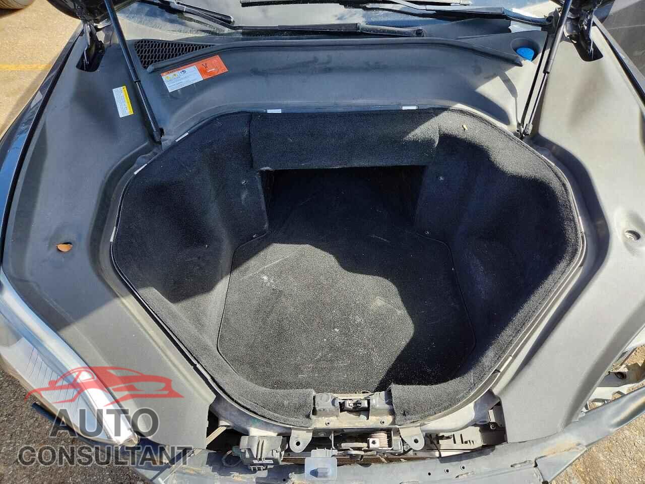 TESLA MODEL S 2015 - 5YJSA1E10FF116595