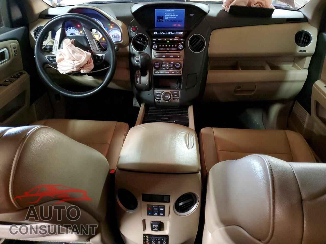 HONDA PILOT 2013 - 5FNYF4H97DB057444