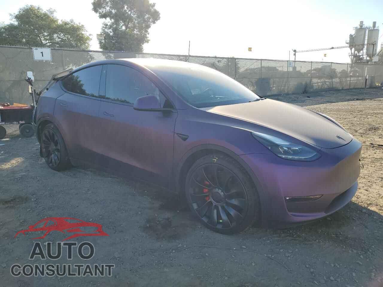 TESLA MODEL Y 2022 - 7SAYGDEF3NF554079