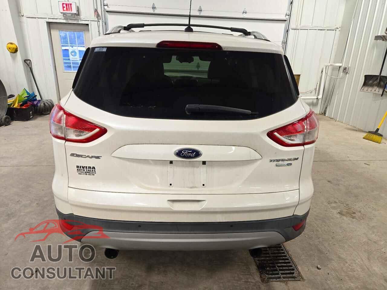 FORD ESCAPE 2013 - 1FMCU9J98DUB20304
