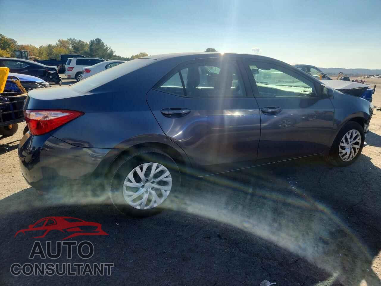 TOYOTA COROLLA 2017 - 5YFBURHE7HP627653
