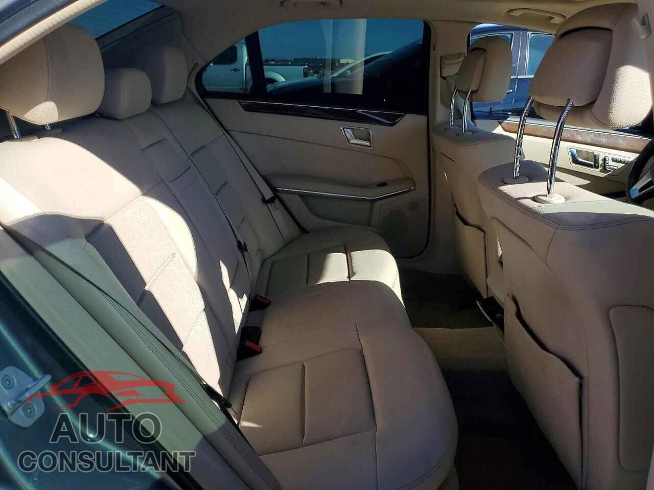 MERCEDES-BENZ E-CLASS 2014 - WDDHF5KBXEB013787