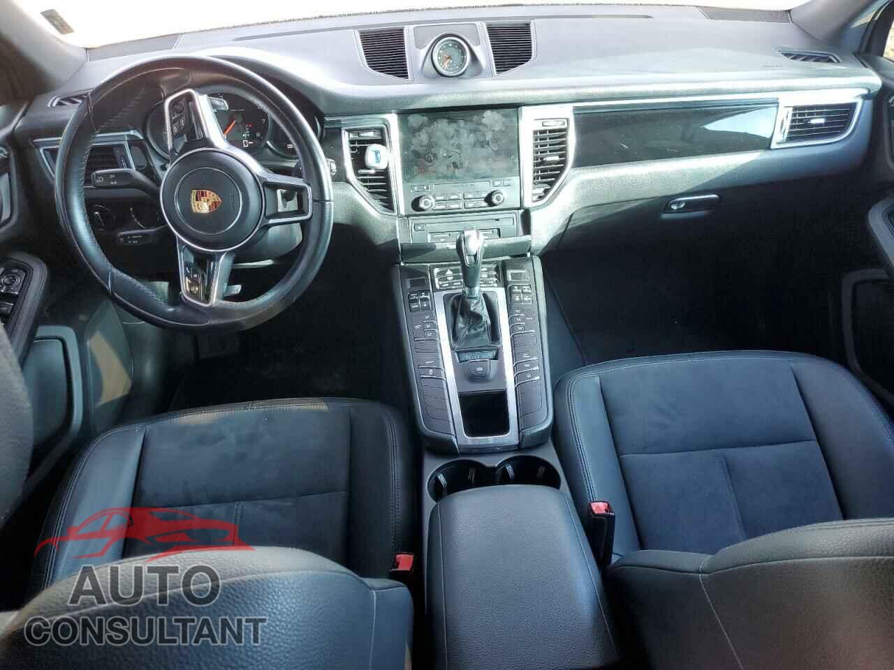 PORSCHE MACAN 2018 - WP1AA2A54JLB04514