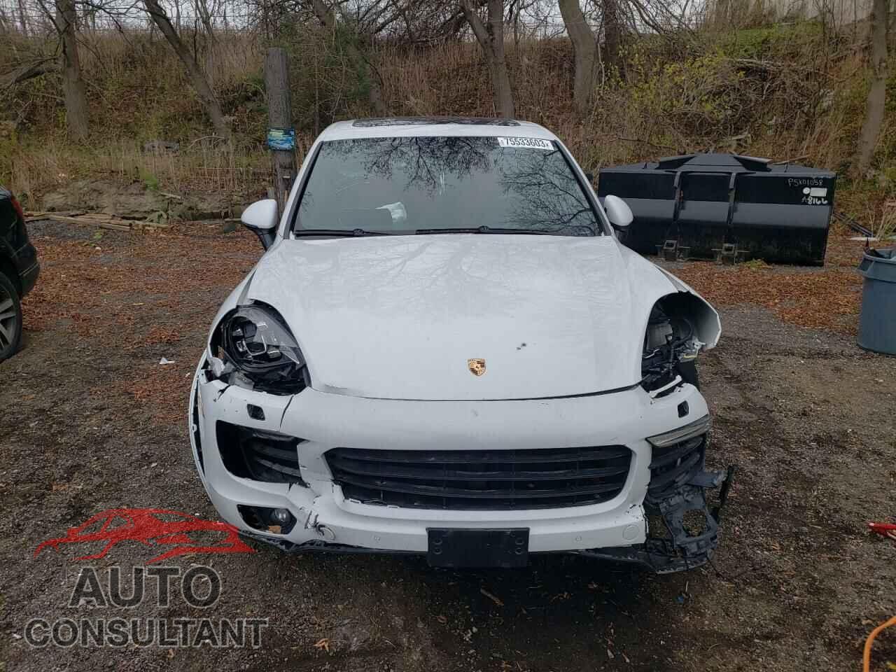 PORSCHE CAYENNE 2017 - WP1AA2A27HKA91005