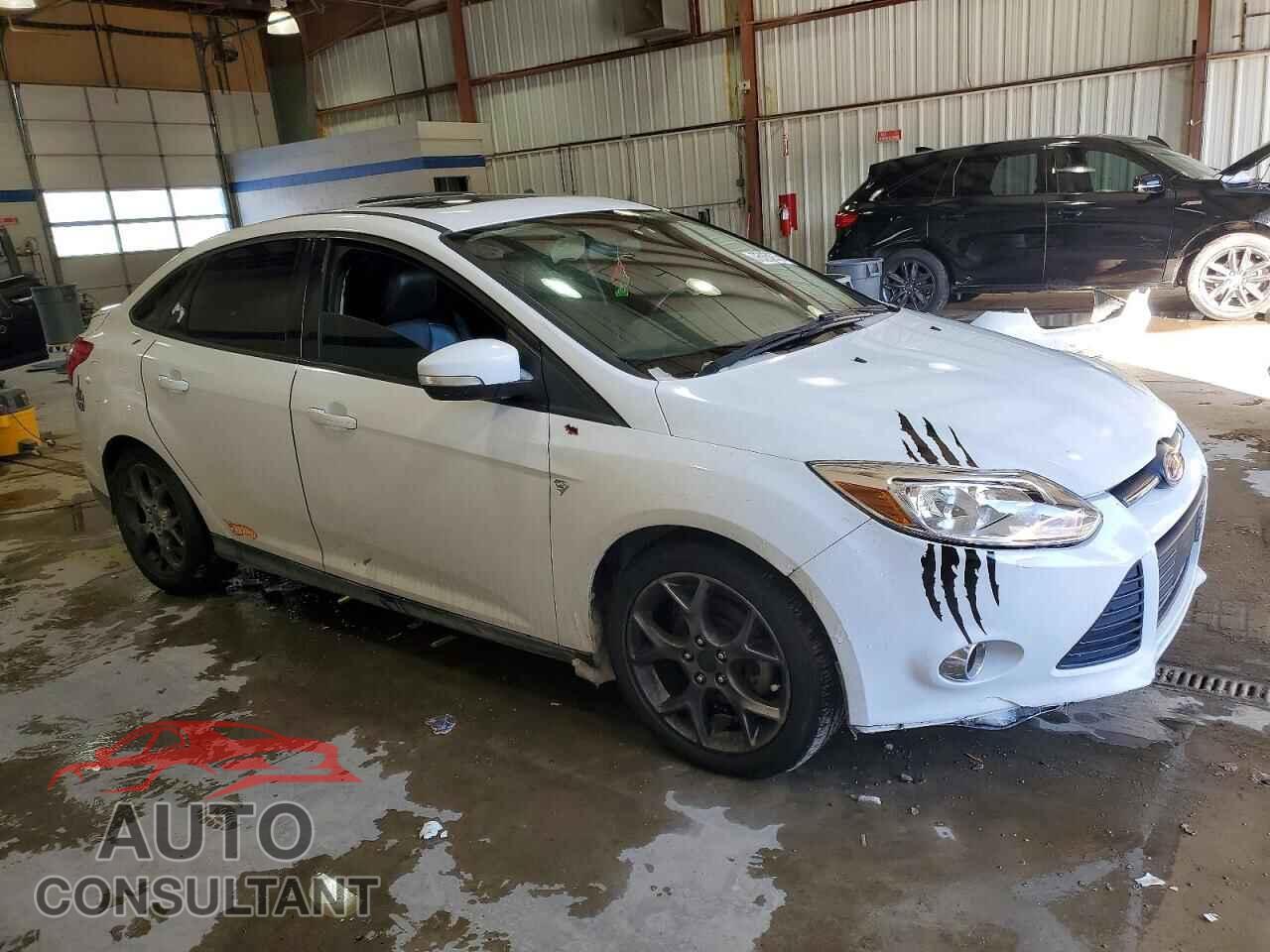 FORD FOCUS 2013 - 1FADP3F22DL354510