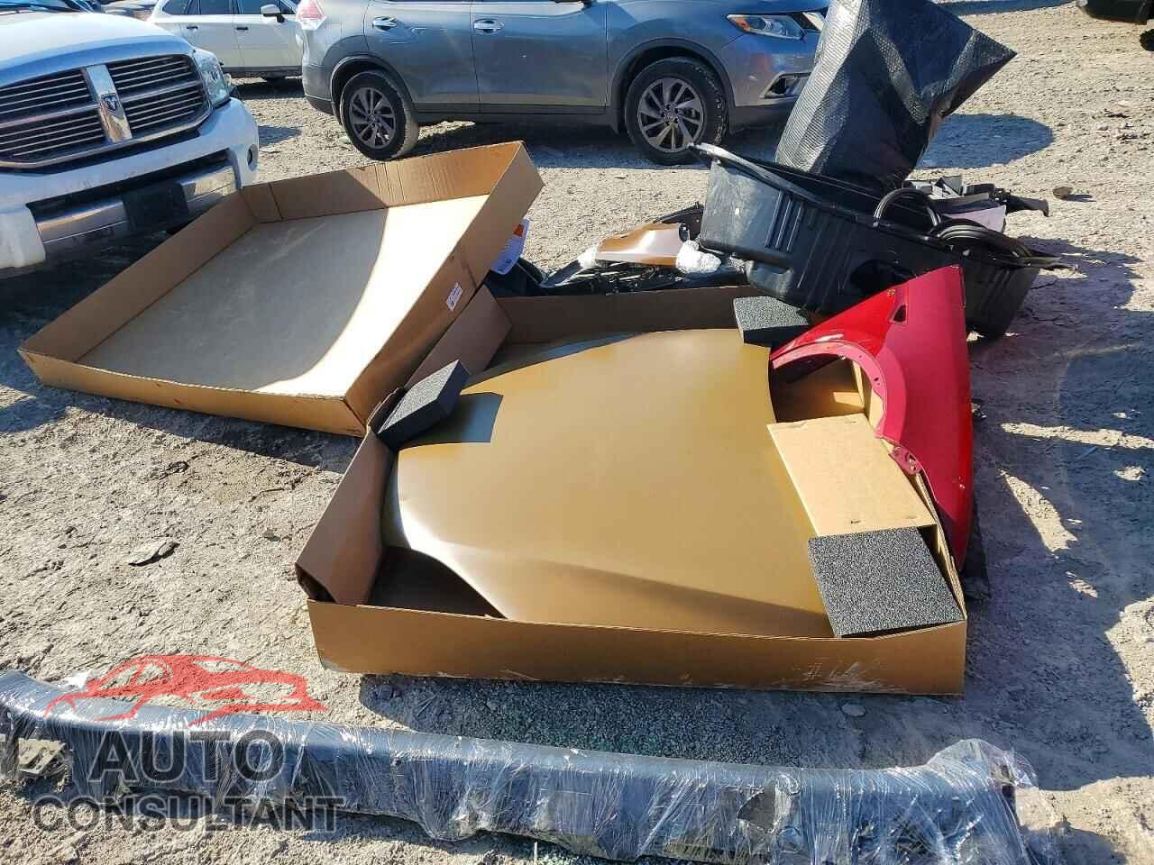 TESLA MODEL X 2023 - 7SAXCDE5XPF400504