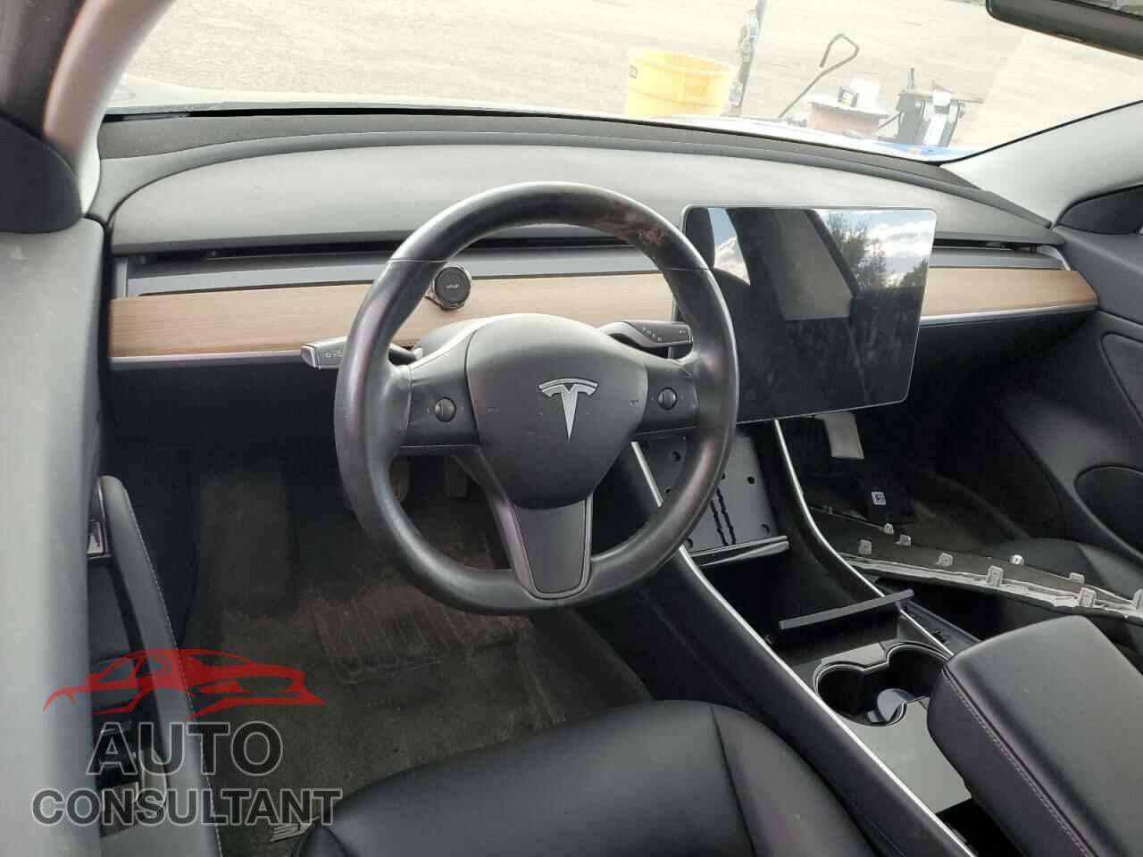 TESLA MODEL 3 2018 - 5YJ3E1EA6JF026045