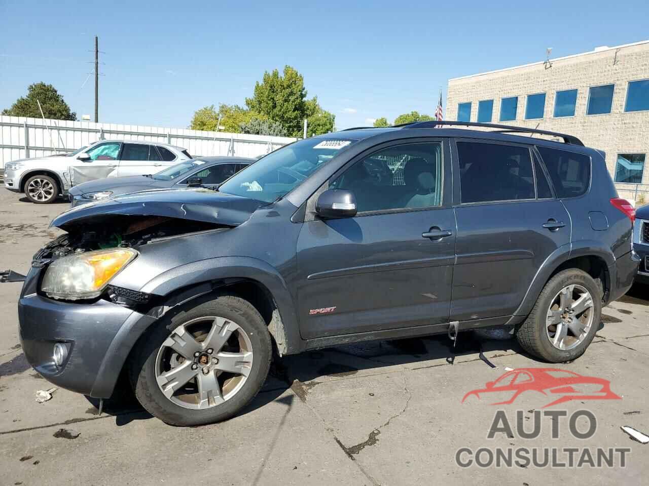 TOYOTA RAV4 2009 - JTMBK32V195083452