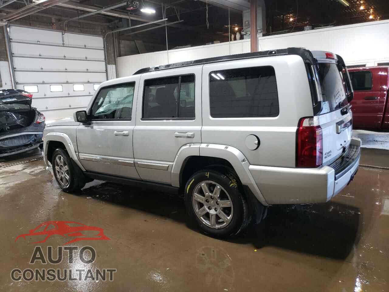 JEEP COMMANDER 2010 - 1J4RG5GT4AC115792