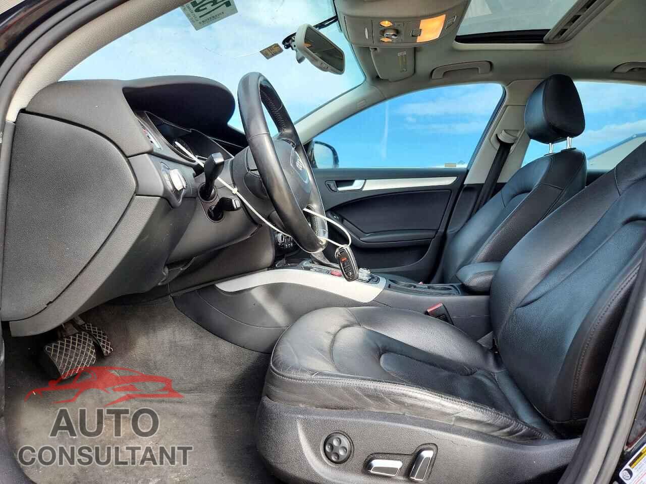 AUDI A4 2013 - WAUEFAFL9DA059556
