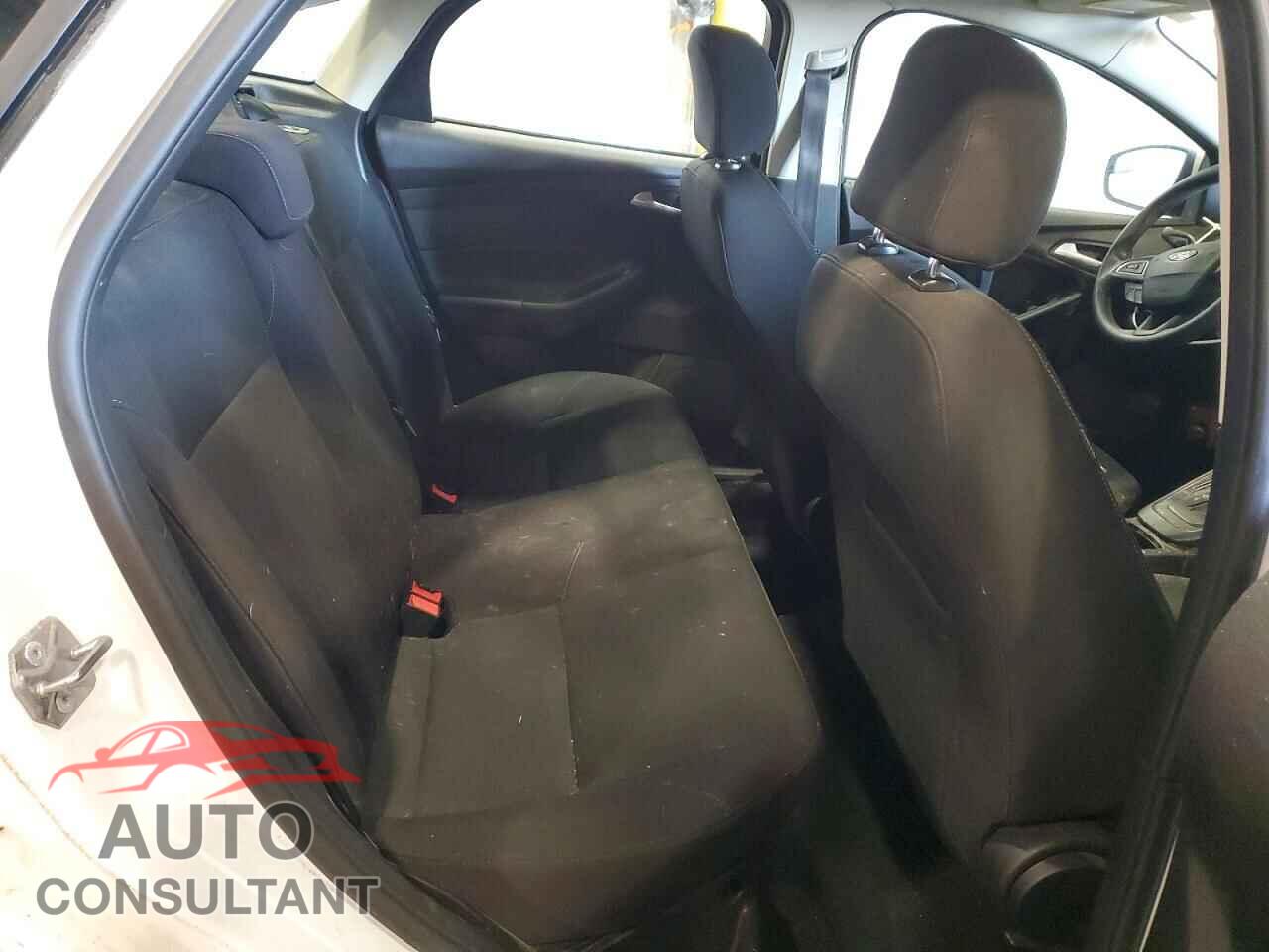 FORD FOCUS 2016 - 1FADP3F28GL306661