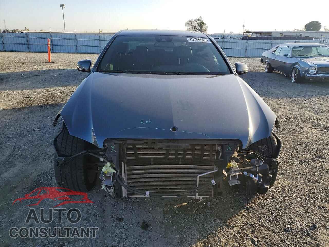 MERCEDES-BENZ E-CLASS 2013 - WDDHF5KB3DA729502