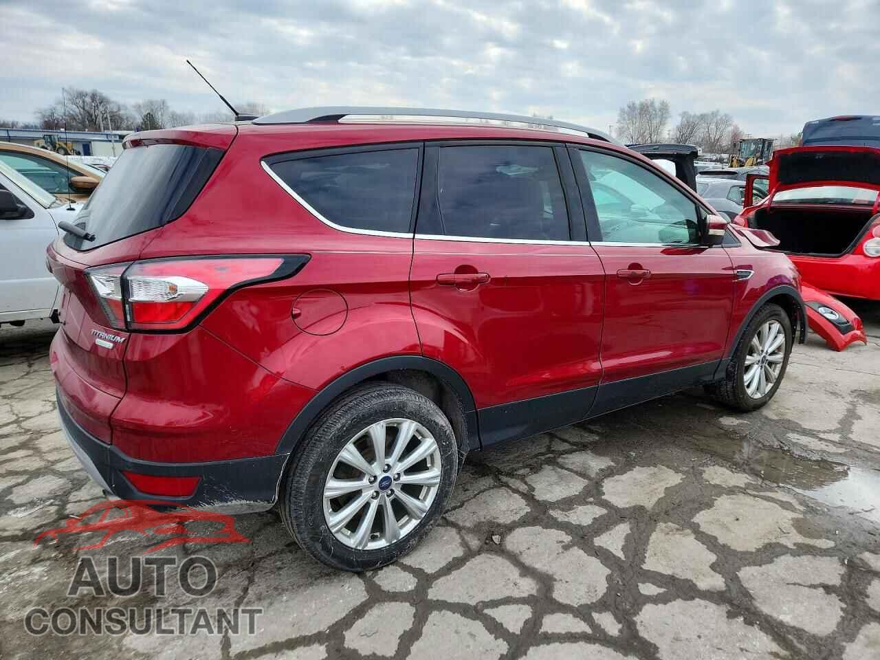 FORD ESCAPE 2017 - 1FMCU0JD5HUD10924