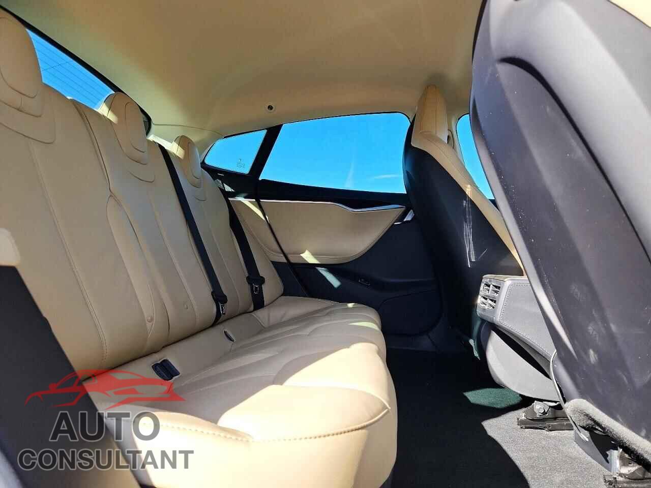 TESLA MODEL S 2012 - 5YJSA1DNXCFP01507