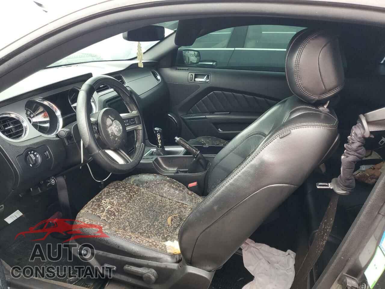 FORD MUSTANG 2014 - 1ZVBP8CF4E5249363