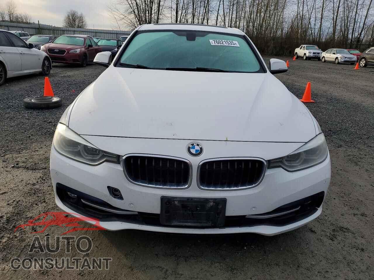 BMW 3 SERIES 2016 - WBA8E3G55GNU02095
