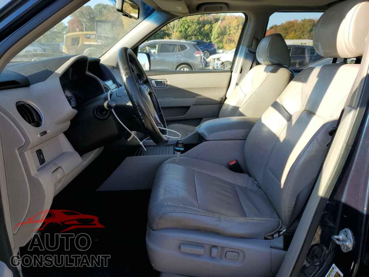 HONDA PILOT 2009 - 5FNYF48679B036185