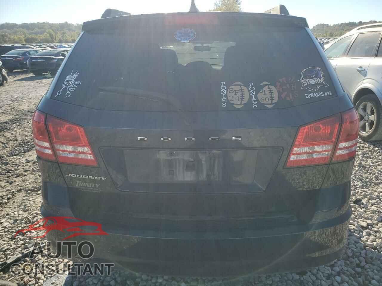 DODGE JOURNEY 2018 - 3C4PDCAB1JT242501