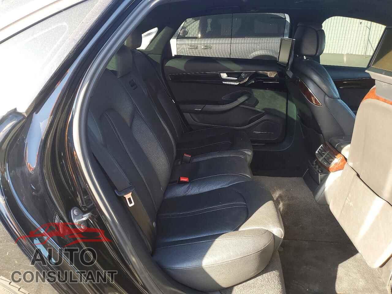 AUDI A8 2013 - WAURGAFD2DN026396