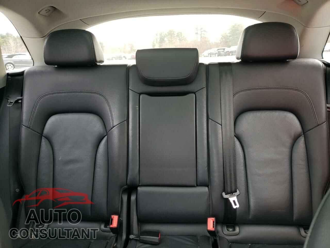 AUDI Q5 2017 - WA1C2AFP8HA044572