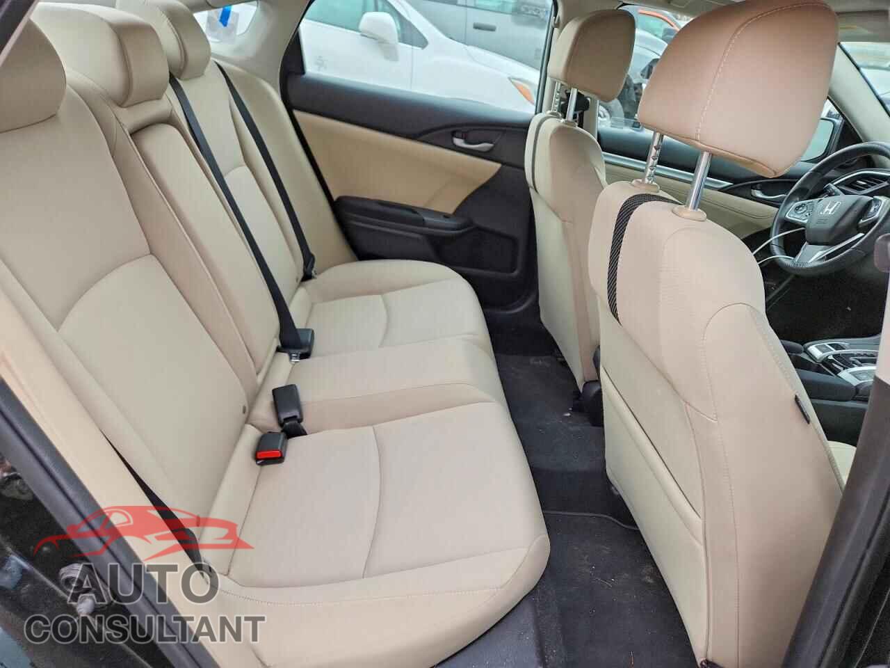 HONDA CIVIC 2017 - 19XFC2F75HE003397