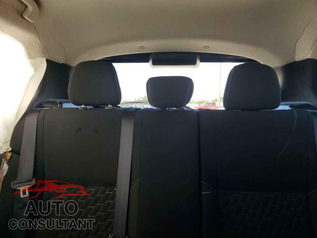 NISSAN KICKS 2021 - 3N1CP5BVXML540465