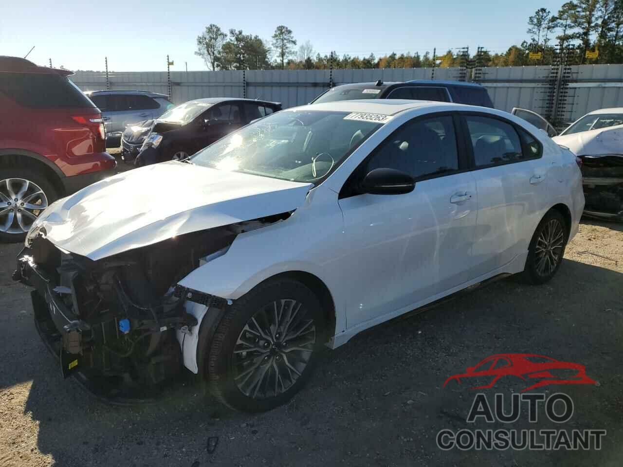 KIA FORTE 2023 - 3KPF54AD5PE524766