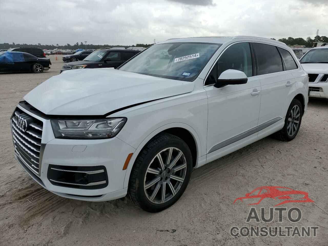 AUDI Q7 2018 - WA1LHAF71JD017443