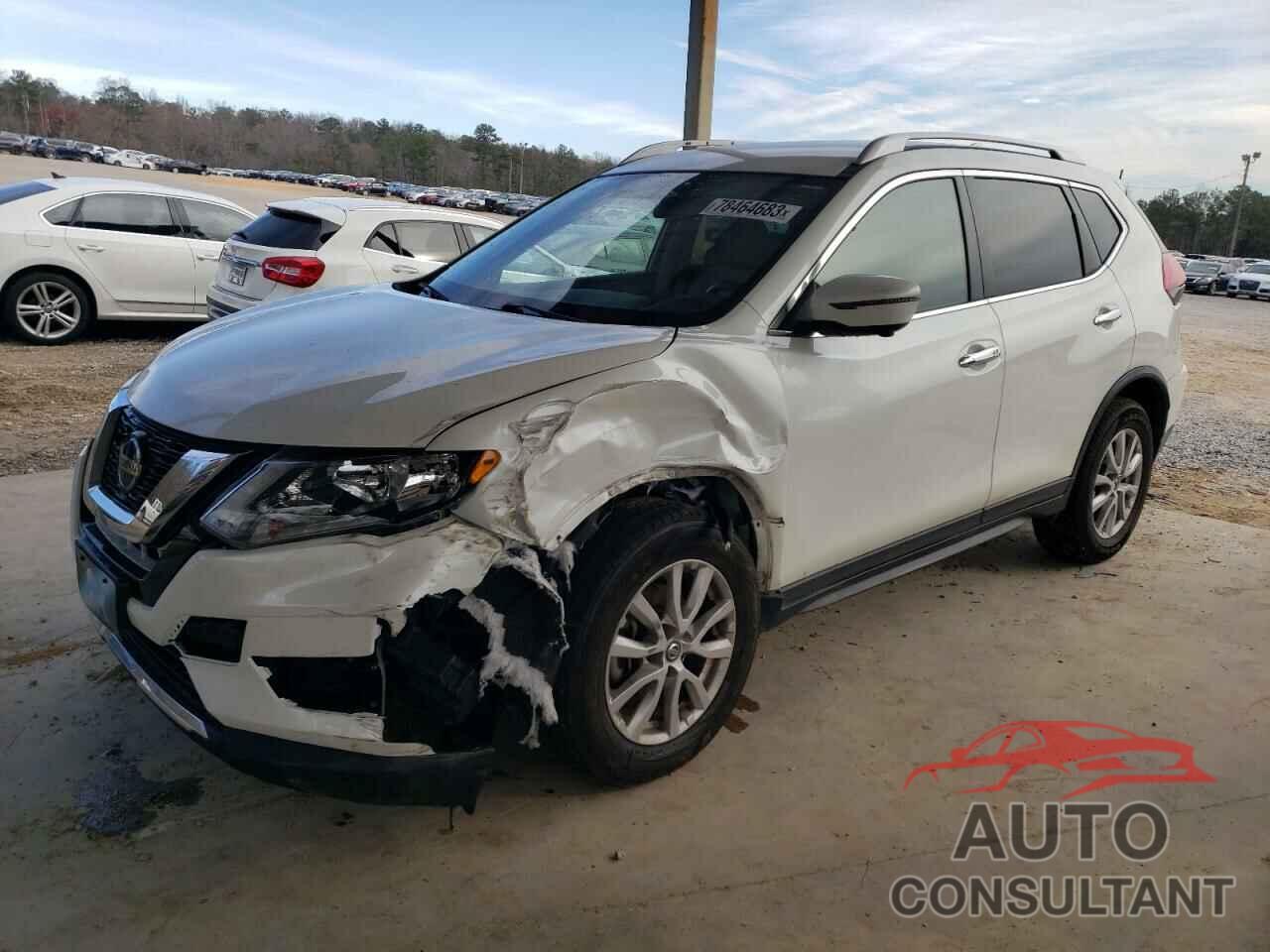 NISSAN ROGUE 2018 - KNMAT2MT5JP611100